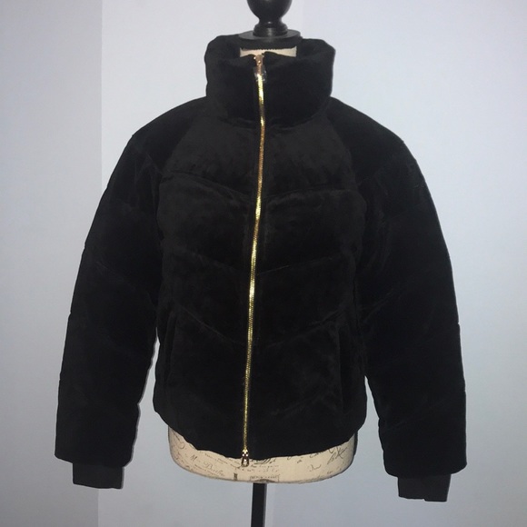 ❗️1 S LEFT❗️🆕 Juicy Couture Velour Down Jacket - Picture 5 of 8
